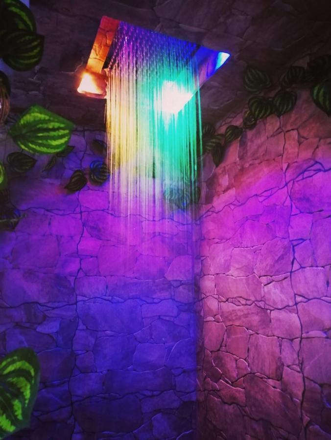 Wonder Room Paraiso Magico Habitacion Nerja Bagian luar foto