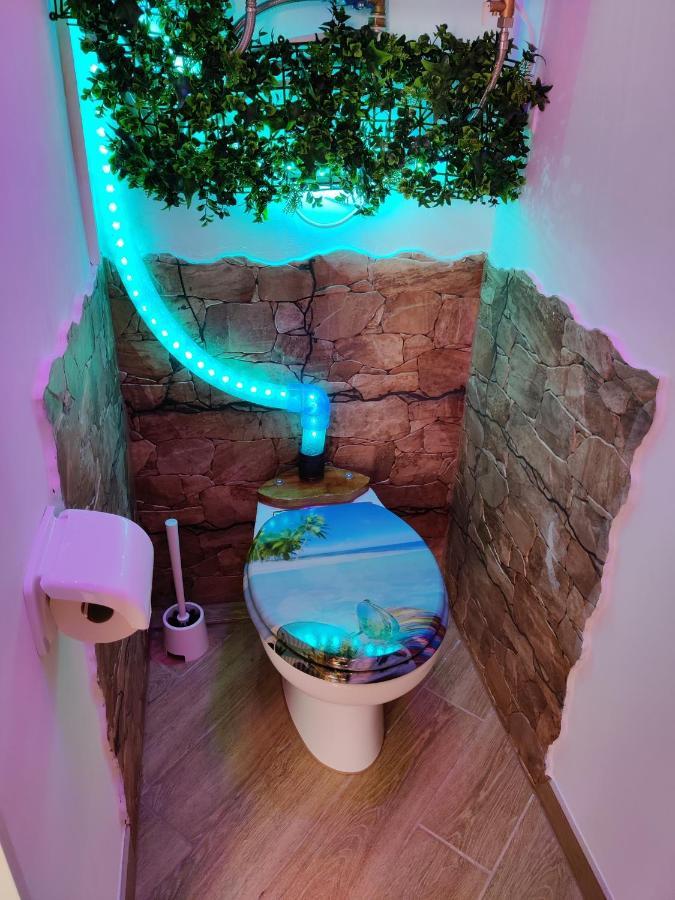 Wonder Room Paraiso Magico Habitacion Nerja Bagian luar foto